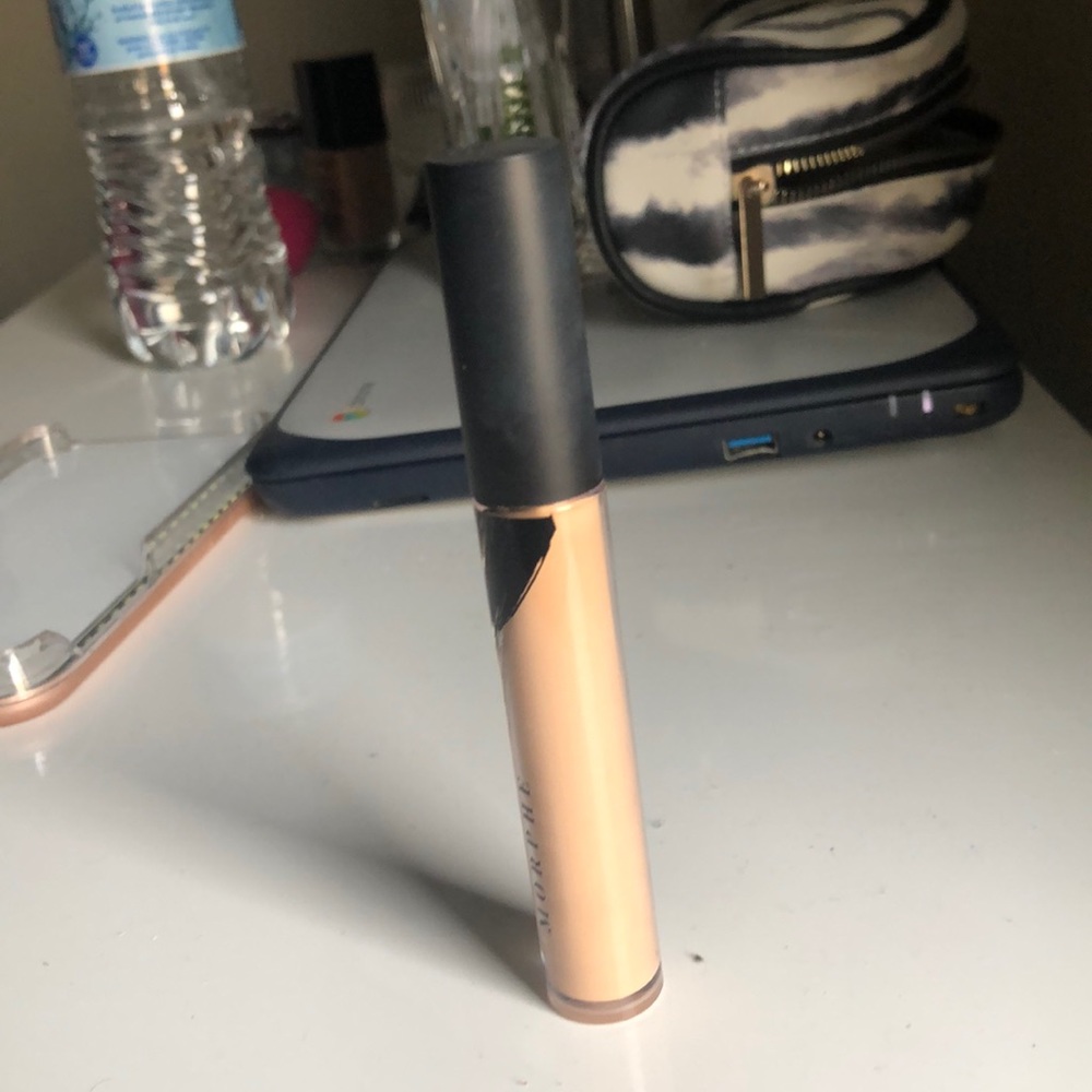 Morphe Fluidity Matte Concealer